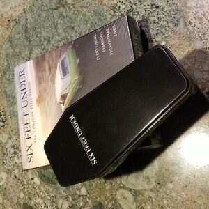 SIX FEET UNDER Memorabilia and 5th Season DVDs